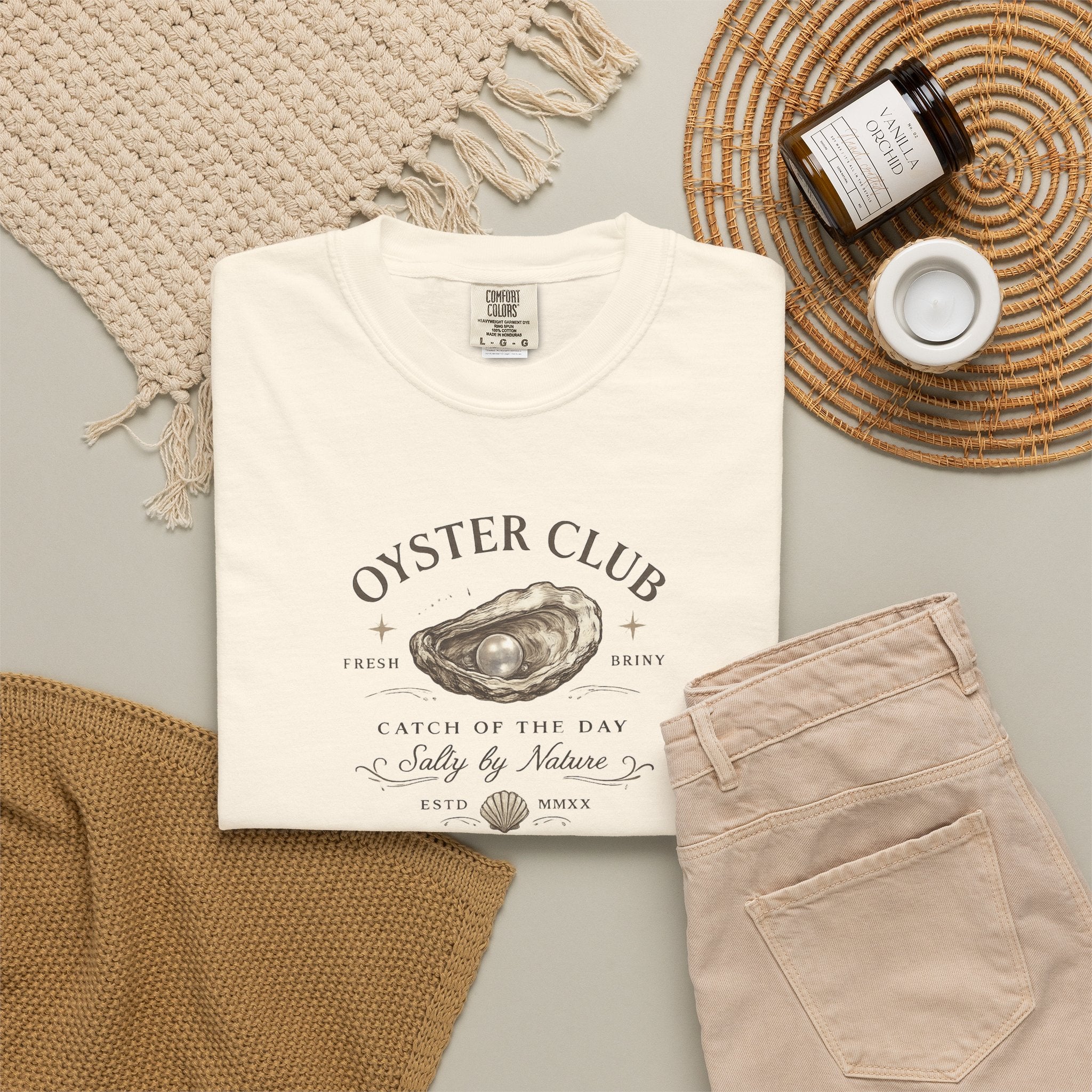 Oyster Club Illustration T-Shirt | Seafood Coastal Vintage Logo